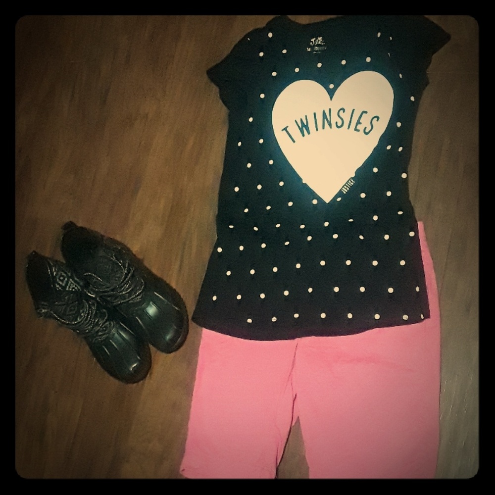 Girls justice twinsies top and ps aero Bermuda EUC